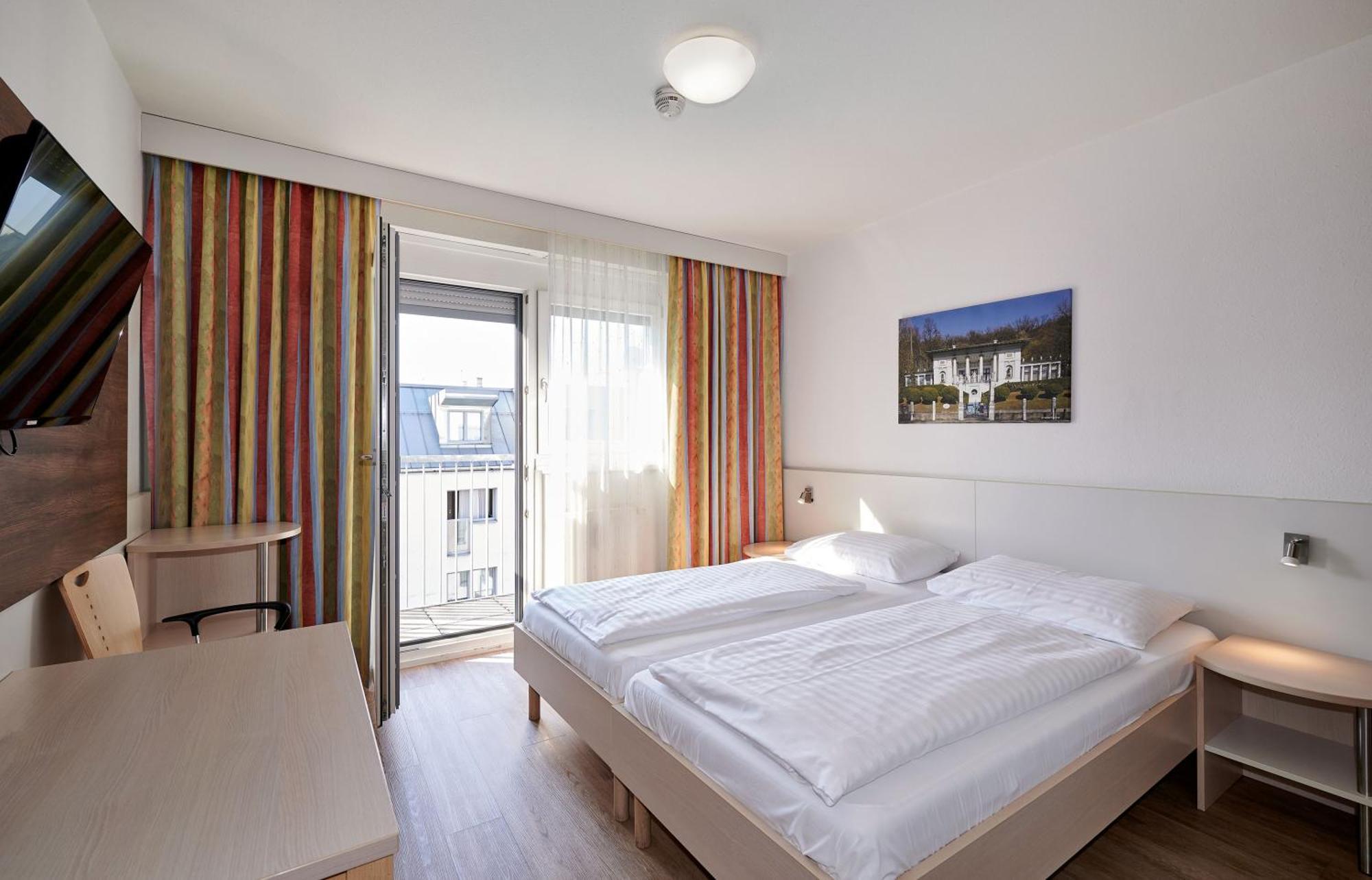 Deluxe Doppelzimmer mit Blick auf den Hof
